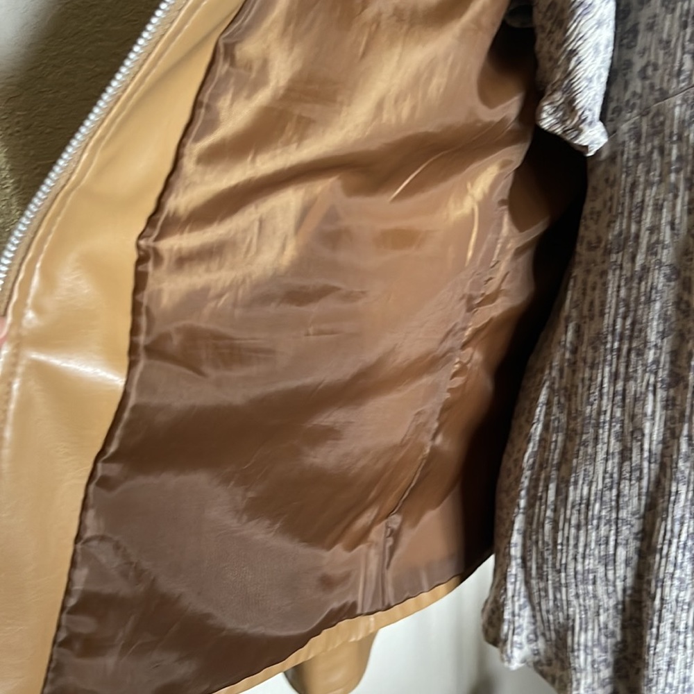 Rave Jacket - Picture 5 of 5